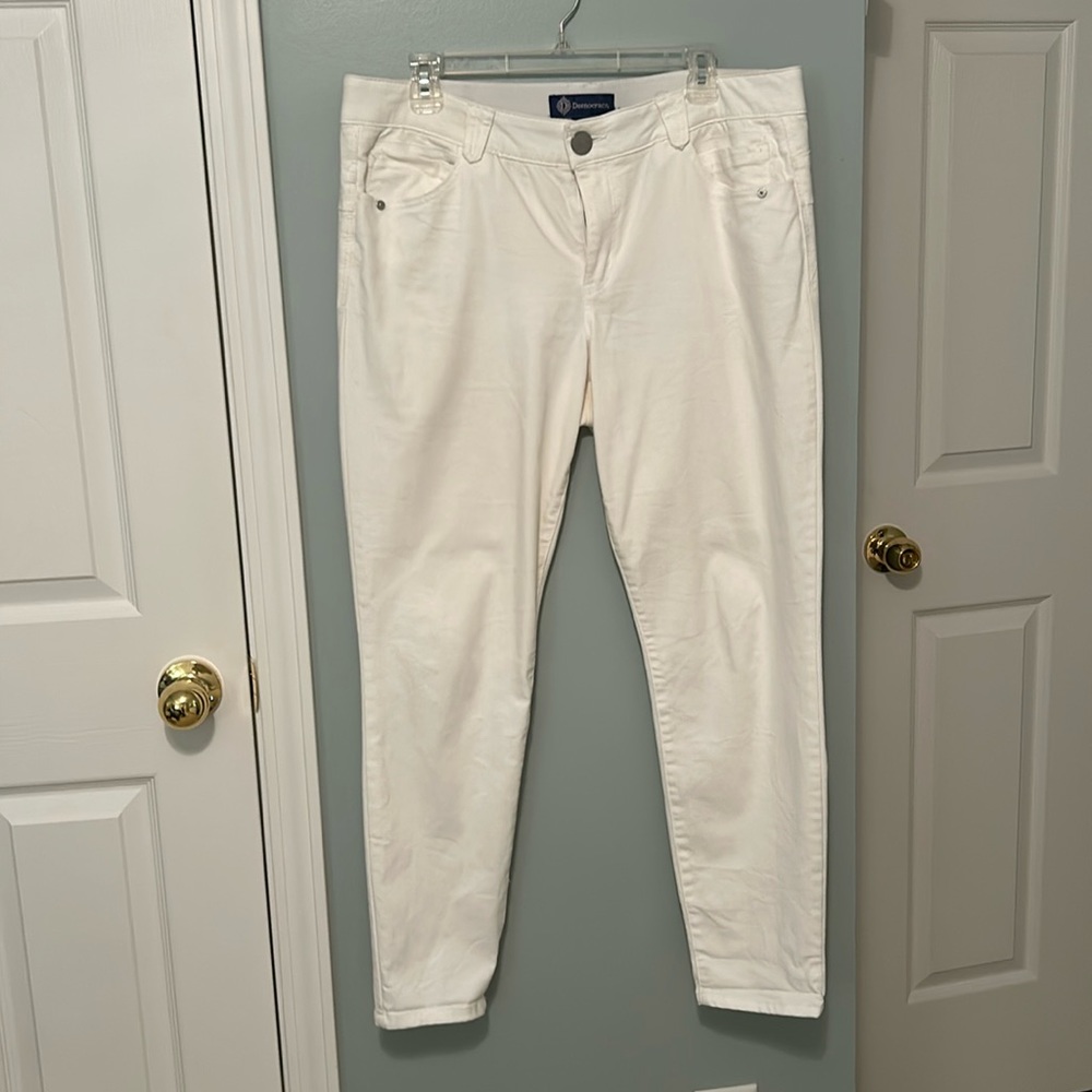 Democracy white denim jeans.